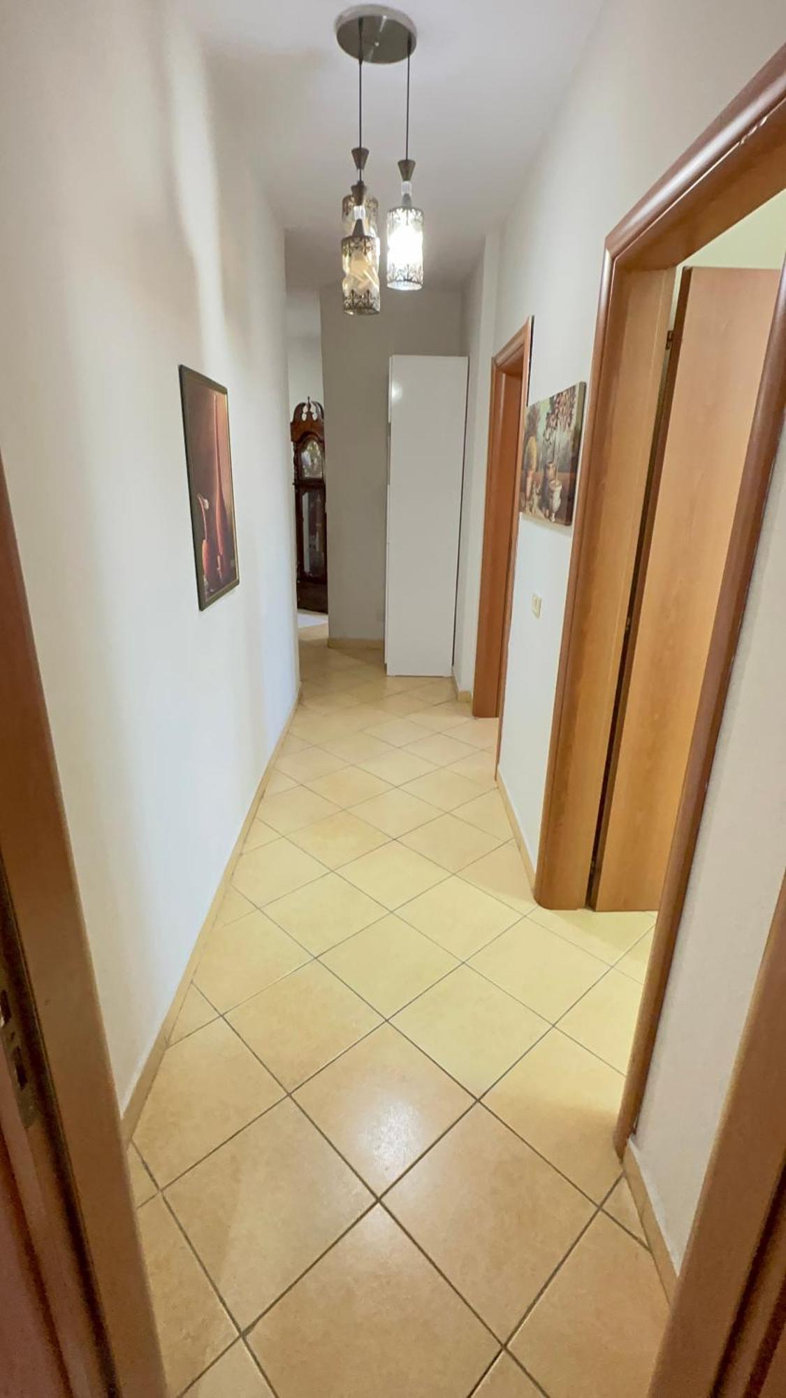 Square Inn Tiranë Eksteriør bilde