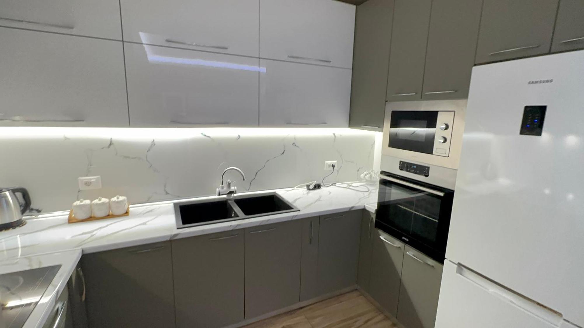 Square Inn Tiranë Eksteriør bilde