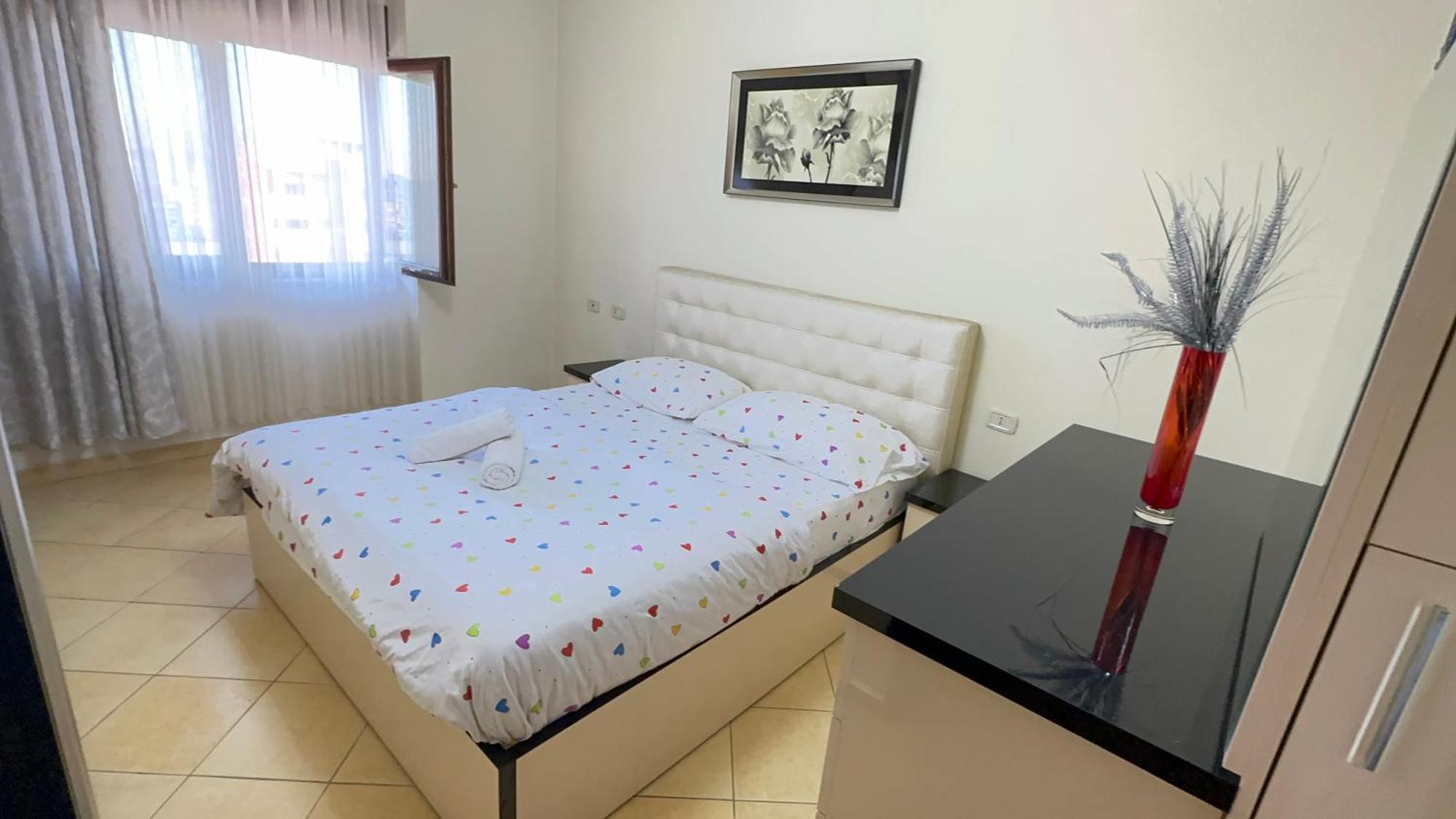 Square Inn Tiranë Eksteriør bilde